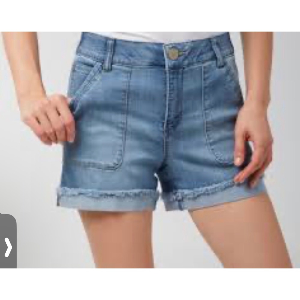 Democracy Womens Ab Solution Light Wash Cuffed Frayed Hem Utility Denim Shorts 6